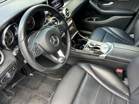 Used 2018 Mercedes-Benz GLC 300 image 9