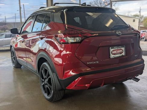 Certified 2023 Nissan Kicks SV w/ Interior Electronics Package FWD image 6