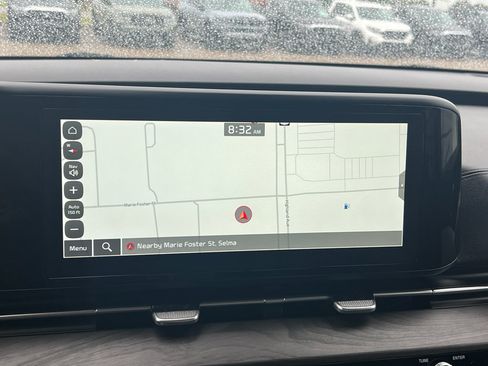 Used 2023 Kia Carnival EX FWD image 32