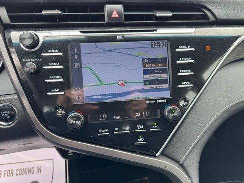 Used 2018 Toyota Camry XSE w/ Driver Assist Package FWD image 17