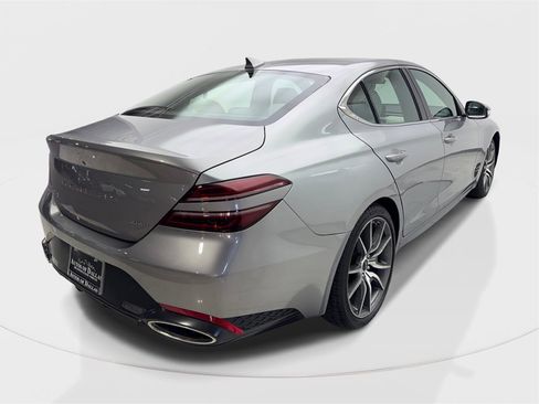 Used 2025 Genesis G70 2.5T image 6