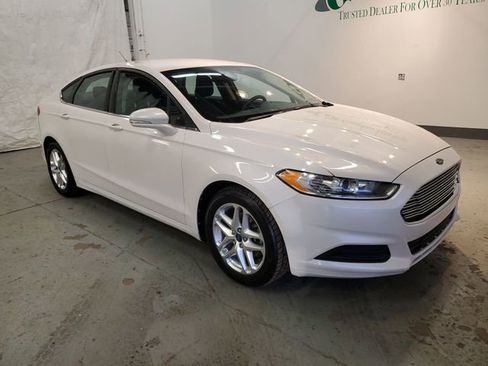Used 2013 Ford Fusion SE image 8