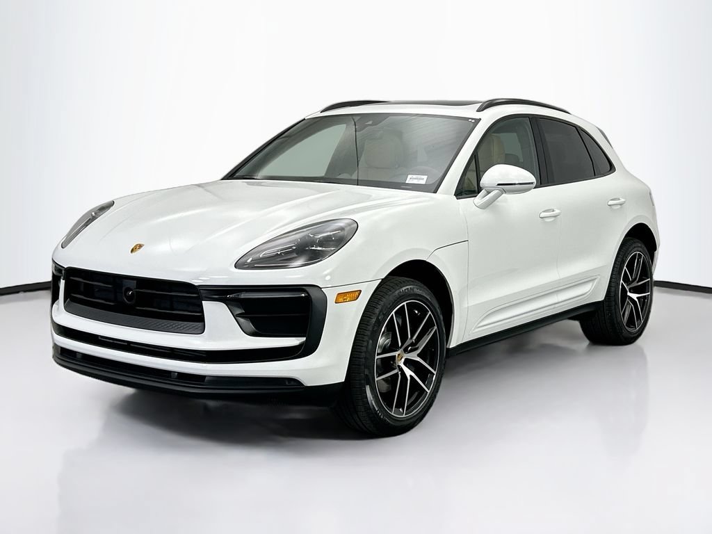 Used 2026 Porsche Macan AWD/4WD image 1