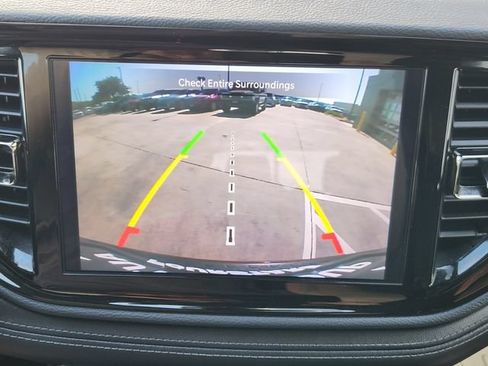 Used 2022 Dodge Durango GT RWD image 19