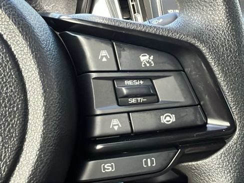Certified 2025 Subaru Crosstrek 2.0i AWD/4WD image 33