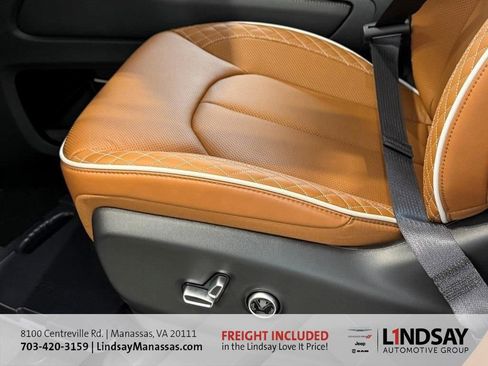 New 2026 Chrysler Pacifica Pinnacle w/ Trailer Tow Group image 22
