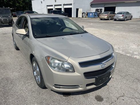 Used 2010 Chevrolet Malibu LT w/ Rear Power Package image 7