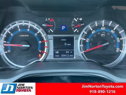 Used 2019 Toyota 4Runner TRD Off-Road AWD/4WD image 24
