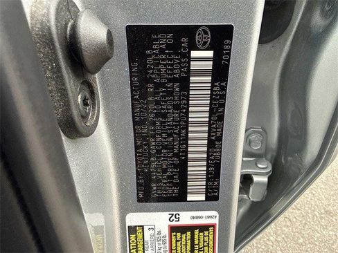 Used 2023 Toyota Camry SE image 29