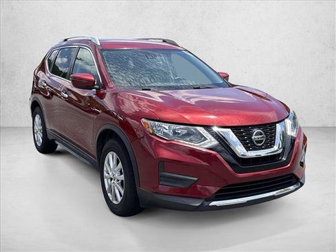Used 2019 Nissan Rogue SV FWD image 3