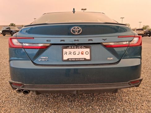 Used 2025 Toyota Camry SE w/ Convenience Package AWD/4WD image 12