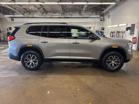 New 2026 GMC Acadia AT4 w/ LPO, Floor Liner Package AWD/4WD image 7