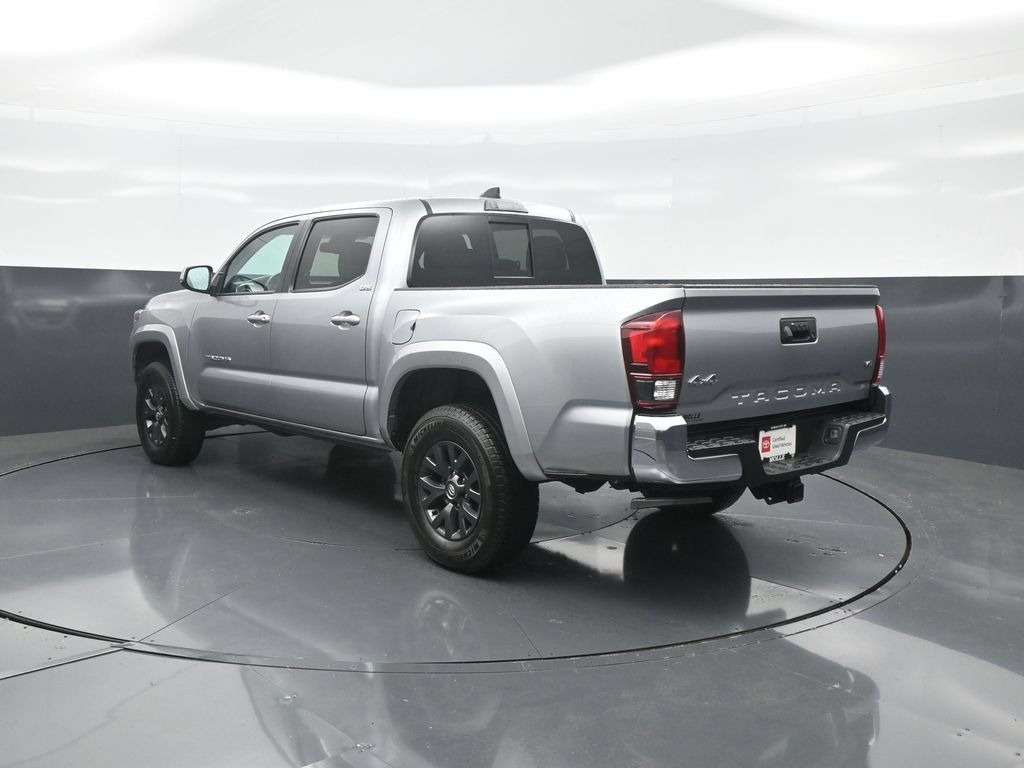 Used 2023 Toyota Tacoma SR5 AWD/4WD image 5