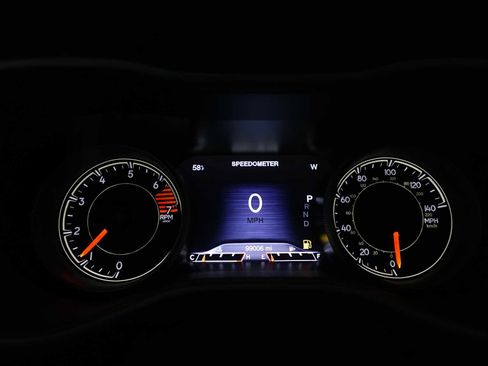 Used 2016 Jeep Cherokee Limited AWD/4WD image 15