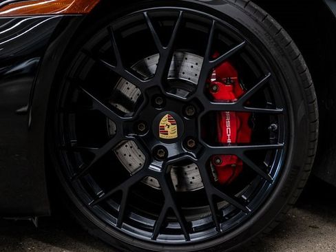 Certified 2024 Porsche 911 Carrera 4S image 18