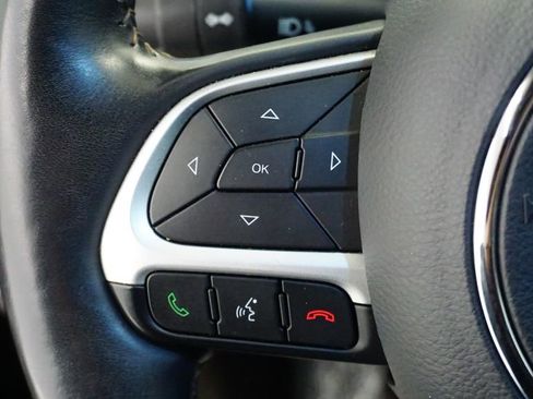 Used 2019 Jeep Compass Limited image 37