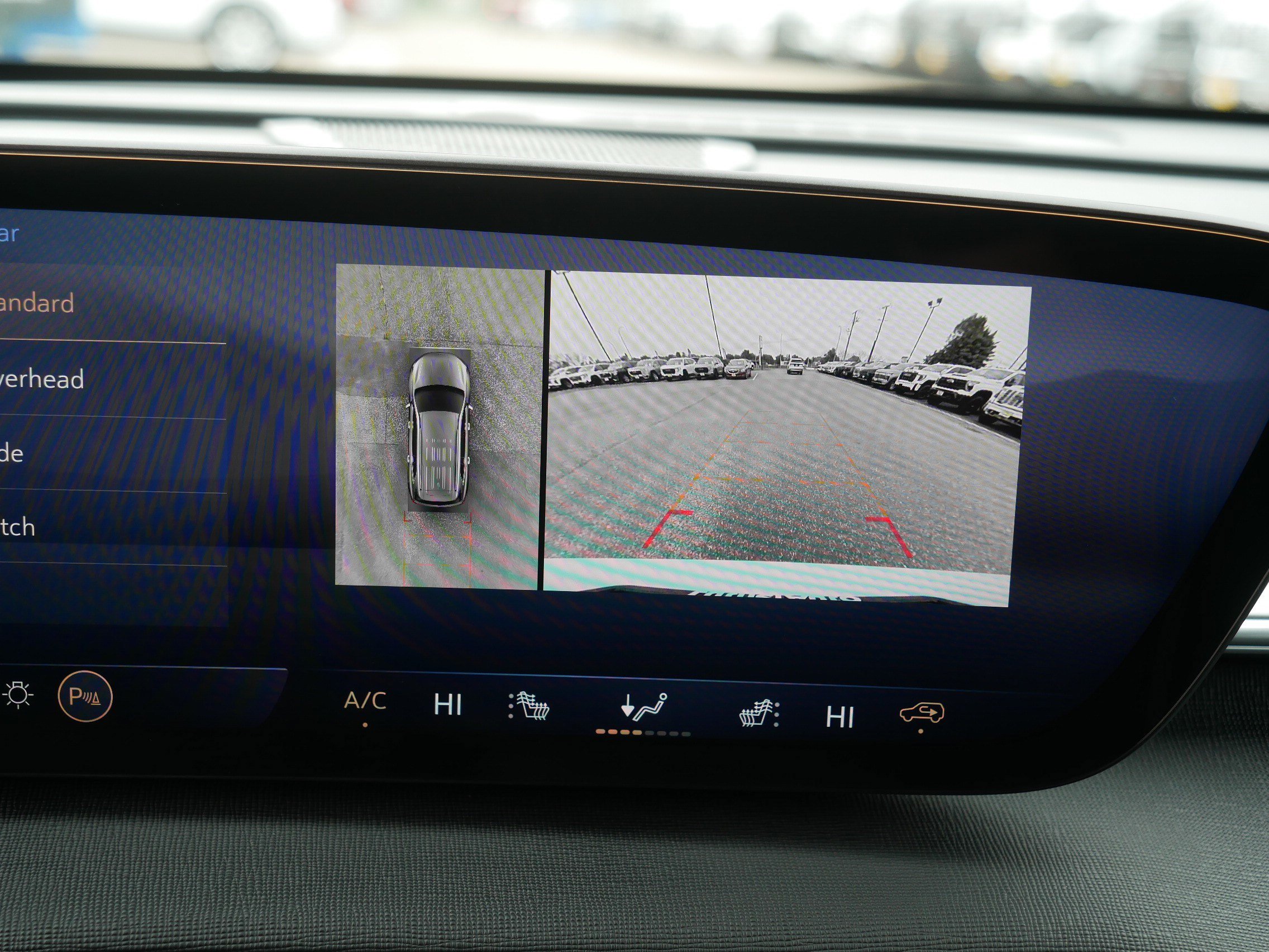 Used 2026 Buick Enclave Preferred AWD/4WD image 27