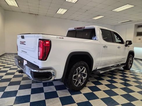 New 2026 GMC Sierra 1500 SLT w/ SLT Premium Plus Package image 8