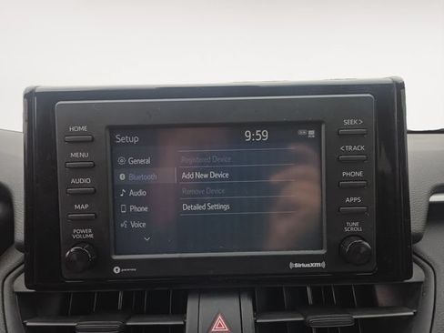 Used 2021 Toyota RAV4 LE AWD/4WD image 23