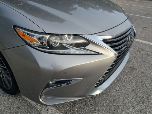 Used 2017 Lexus ES 350 FWD image 10