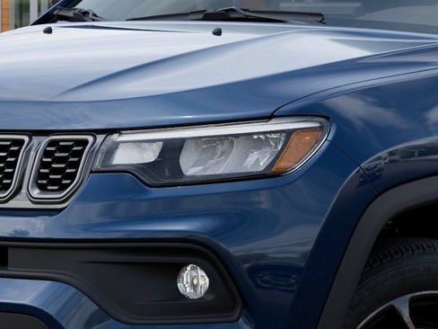 New 2026 Jeep Compass Latitude AWD/4WD image 11