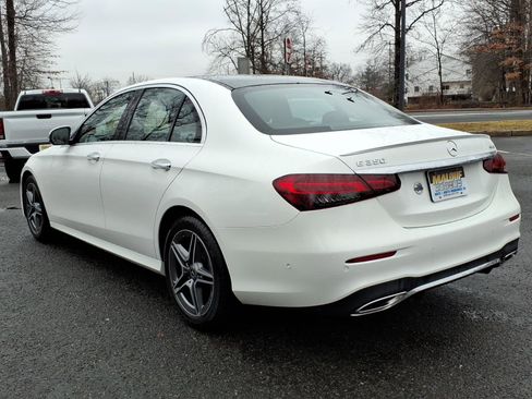 Used 2022 Mercedes-Benz E 350 4MATIC Sedan image 4
