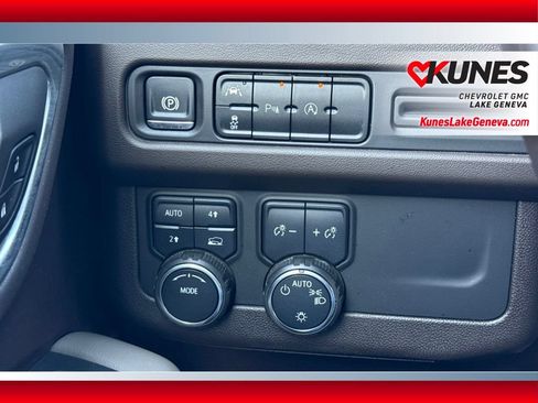 Used 2024 Chevrolet Tahoe LT AWD/4WD image 49