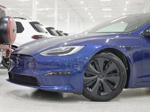 Used 2021 Tesla Model S Plaid image 2