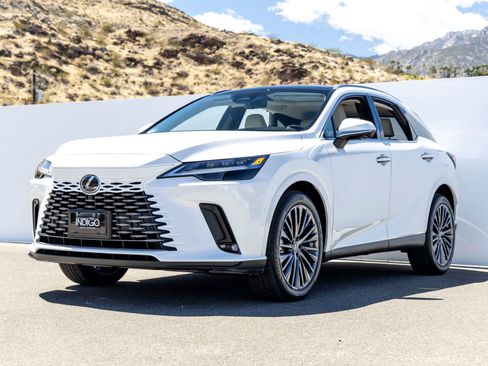 Used 2026 Lexus RX 450h AWD w/ Convenience Package image 5