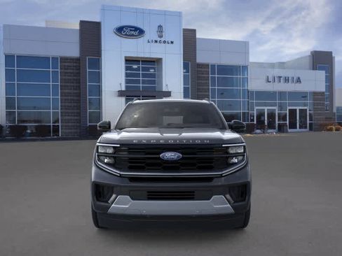 New 2025 Ford Expedition Max Platinum w/ Driver's Package image 6