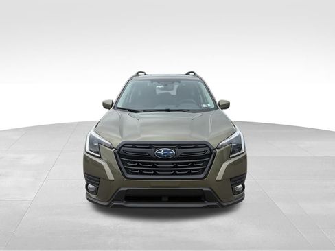 Certified 2023 Subaru Forester Premium AWD/4WD image 2