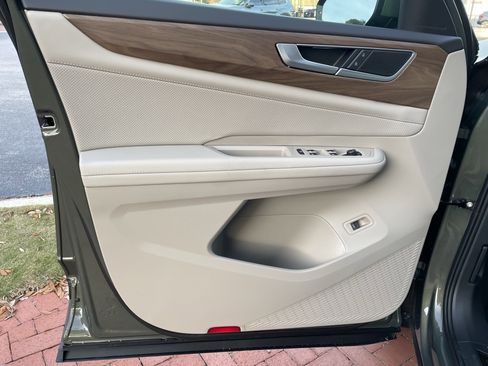 New 2026 Volkswagen Atlas SE image 14