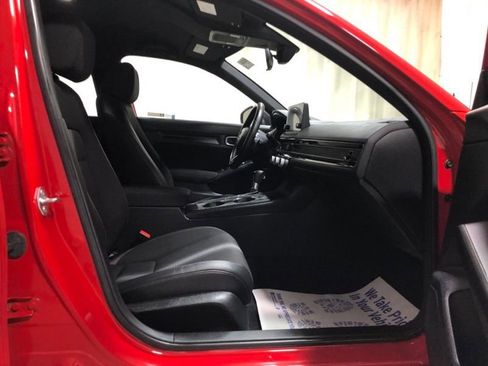 Used 2022 Honda Civic Sport image 12