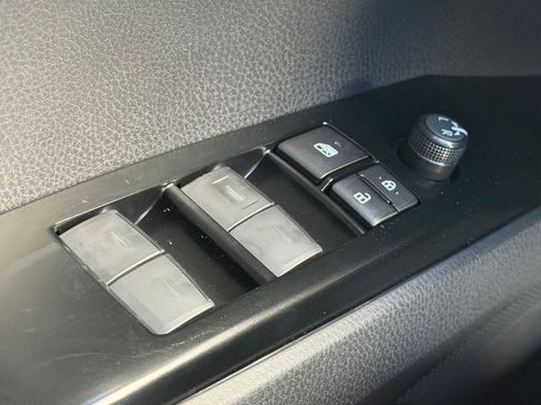 New 2026 Toyota Camry Hybrid image 27