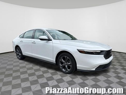 Certified 2023 Honda Accord EX image 1