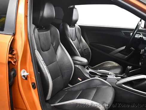 Used 2016 Hyundai Veloster Turbo image 13