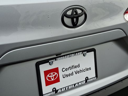 Certified 2025 Toyota Corolla Cross AWD Hybrid image 29