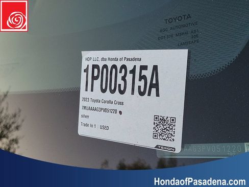 Used 2023 Toyota Corolla Cross L FWD image 32