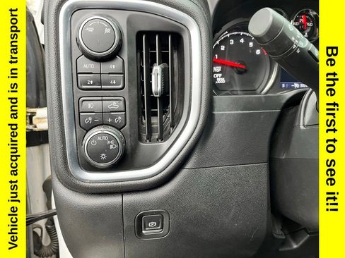 Used 2019 Chevrolet Silverado 1500 RST AWD/4WD image 40