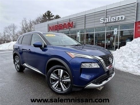 Used 2023 Nissan Rogue Platinum image 1