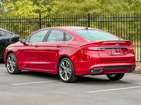 Used 2017 Ford Fusion Titanium FWD image 5