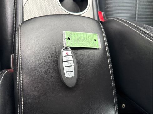 Used 2017 INFINITI Q50 Red Sport 400 image 40