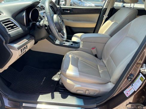 Used 2019 Subaru Outback 2.5i Limited w/ Protection Package #1 AWD/4WD image 12