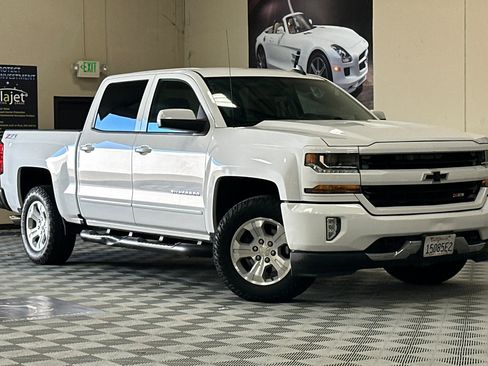 Used 2017 Chevrolet Silverado 1500 LT w/ All Star Edition AWD/4WD image 2
