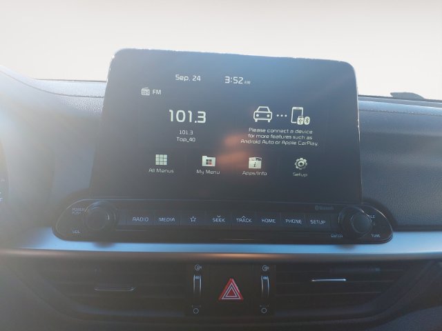Used 2021 Kia Forte LXS FWD image 15