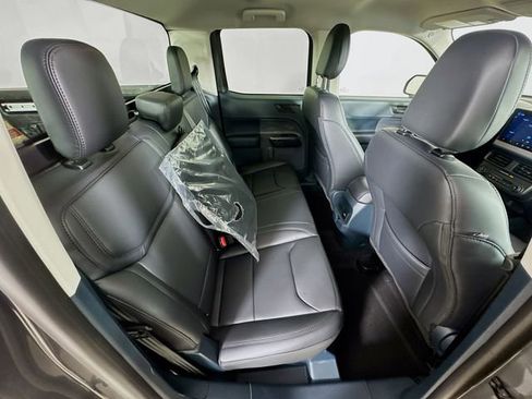 New 2026 Ford Maverick Lariat w/ Black Appearance Package image 27
