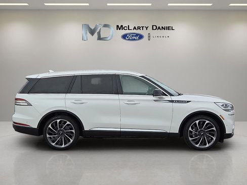 Used 2021 Lincoln Aviator Reserve w/ Equipment Group 202A image 6