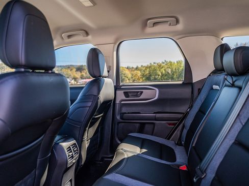 New 2025 Ford Bronco Sport Outer Banks image 12