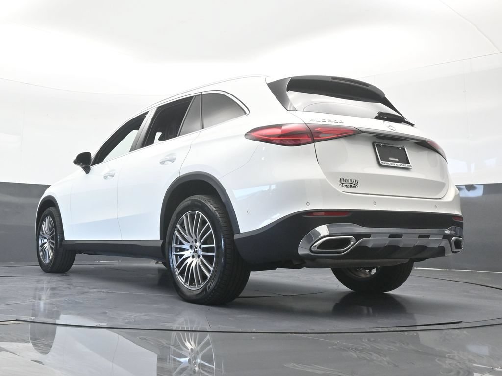 Used 2026 Mercedes-Benz GLC 300 image 59