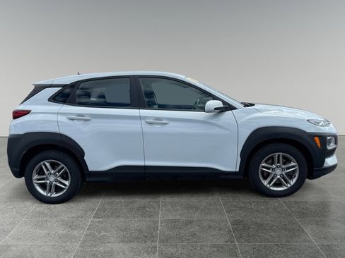 Used 2018 Hyundai Kona SE AWD/4WD image 6